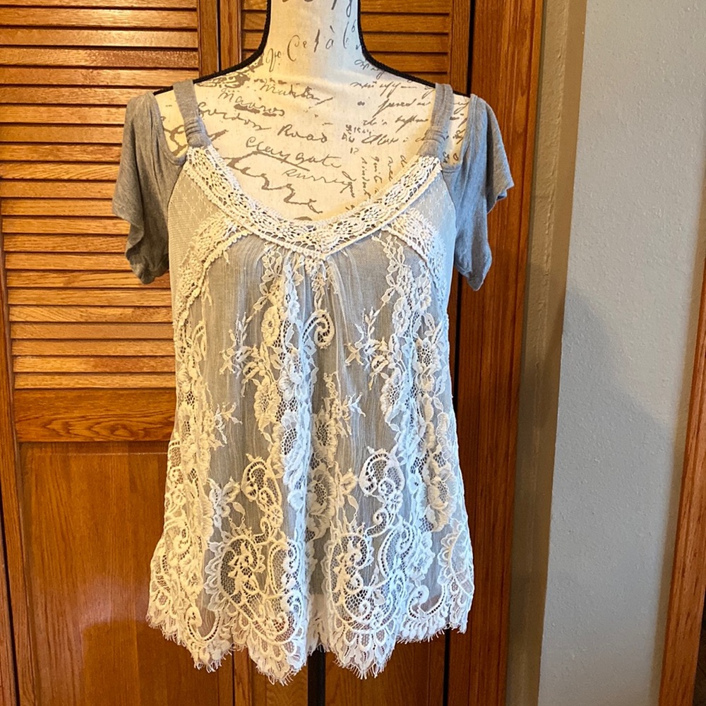 Grey cold shoulder lace tee